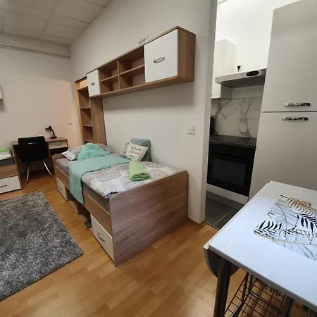 Center Minidorm Apartamento